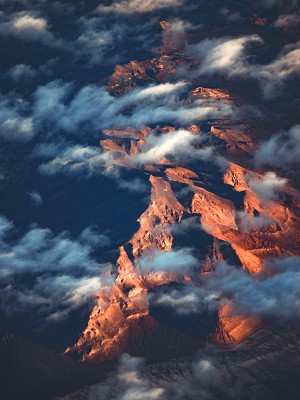 puzzle model Summits in the clouds