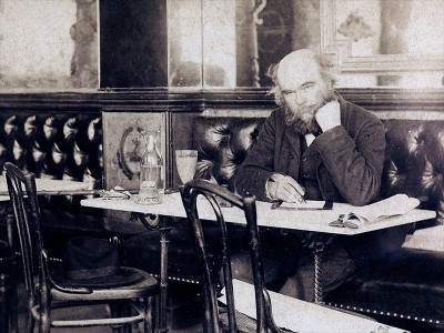 puzzle model Paul Verlaine au café François Ier