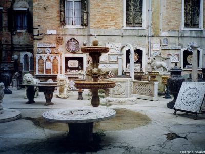 puzzle model Antiquity