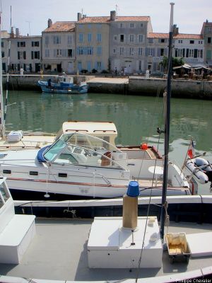 puzzle model La Flotte Harbour 1