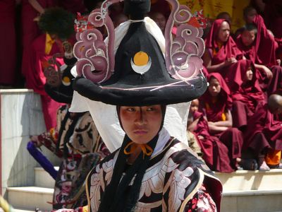 puzzle model Buddist Festival